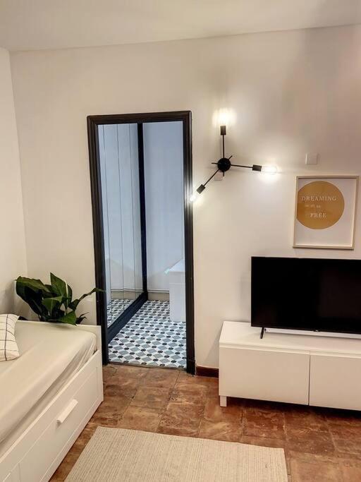 Ibiza -Sublime Studio Place De La Trinite- Netflix Appartement Toulouse Buitenkant foto